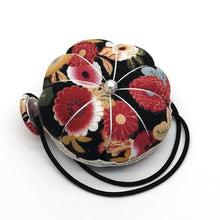 Load image into Gallery viewer, Daily Craft - Multi-Function Quilting Wrist Pad Set
